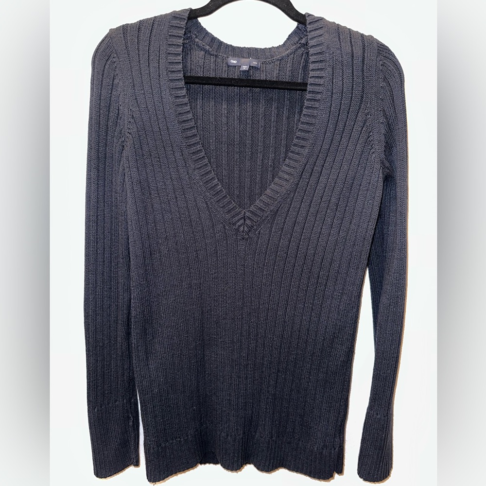 Classic V Neck Sweater